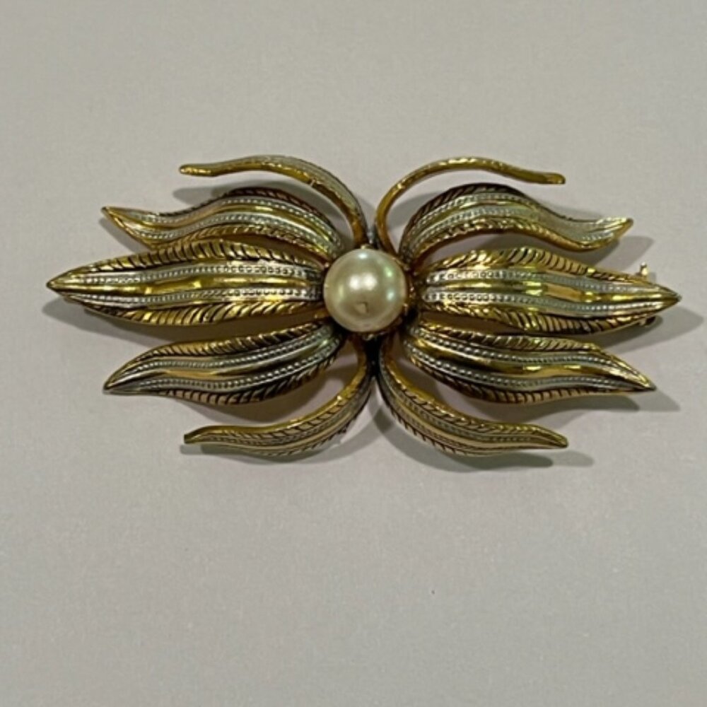 Vintage Toledo Damascene flower brooch gold silver tone pearl * READ*